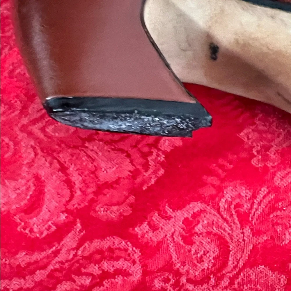 Vintage Paloma Oxblood Leather Pumps Made in Italy Women's 6B Sculptural Heel